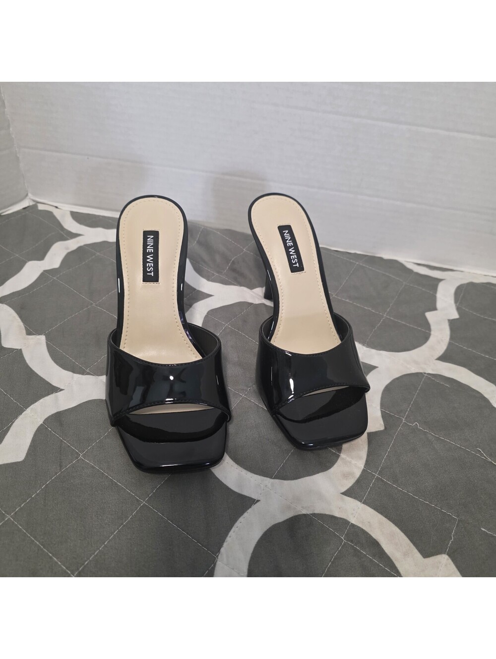 Nine West Disko Black Patent Dress Slide Sandals Mules Women's Sz 5 New - Picture 3 of 8